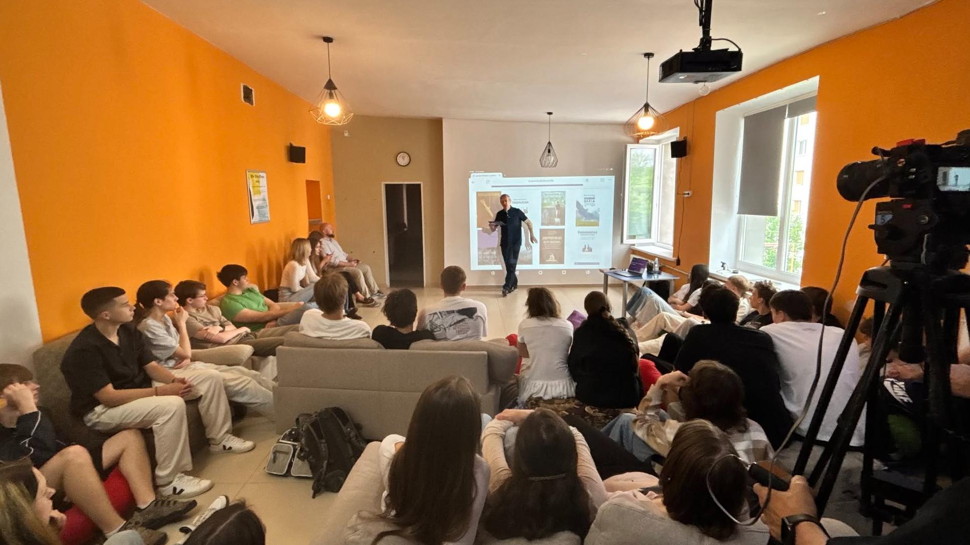A Lecture for Young People: "Lighthouses in a World of Storm, Turbulence, and Uncertainty" image